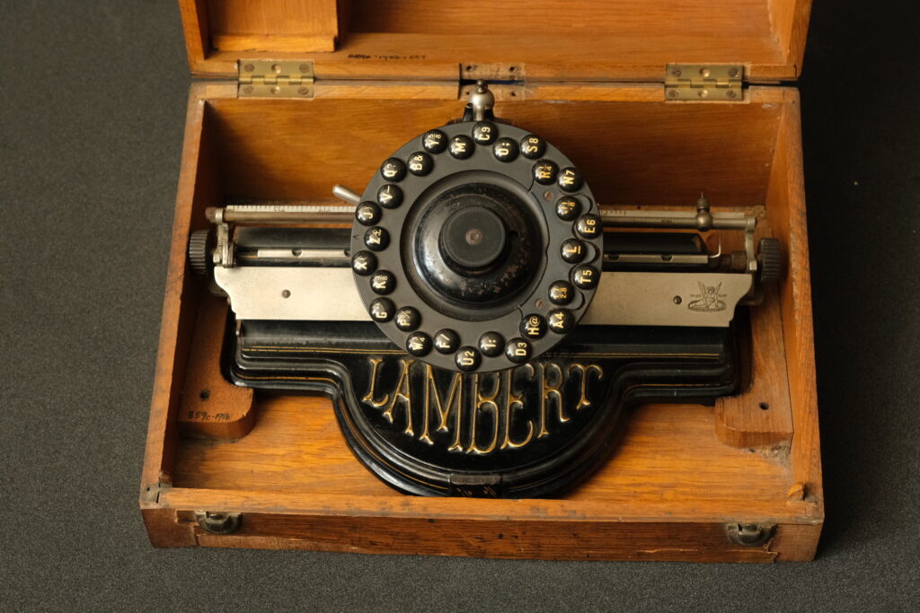 Lambert Typewriter