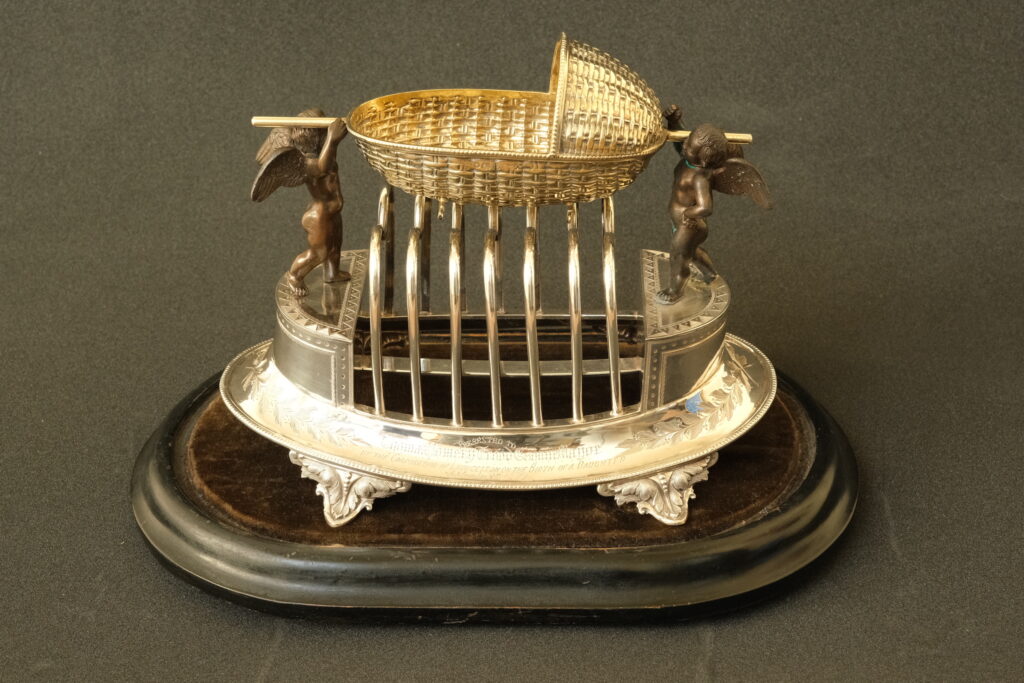 Mayor Troods toast rack